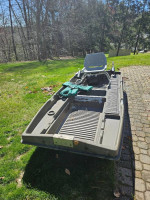 Bass Tracker Bantam 3x w/ 30 LB Minn Kota Endura Trolling Motor
