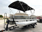 2021 Sun Tracker Party Barge 18DLX pontoon boat w/Mercury 75hp 4s