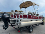 2018 Sun Tracker Bass Buggy 18DLX Fishing Pontoon Boat w/Mercury 60hp