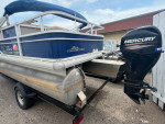 😊2016 Sun Tracker Fish’n Barge 20 ft Pontoon😊