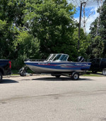 2012 CRESTLINER 1650 FISH HAWK
