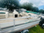 2000 BENNINGTON PONTOON