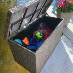 DOCK FURNITURE & ACCESSORIES UNIVERSAL