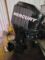 28.5 ft pontoon with newer motor