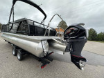2023 Veranda RELAX VR22VLB TRIPLE 200HP VMAX BUNK TRAILER