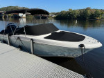 2022 Robalo R207