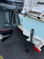2022 Robalo R207