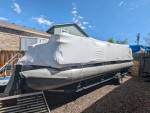1992 Sun tracker 21' party barge pontoon