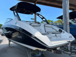 Yamaha Jet Boat 242 Limited S 2017 - $65000 (Tampa)