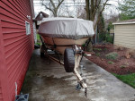 Vintage 1983 Sun runner 18'4,  cuddy cabin.excellent cond.