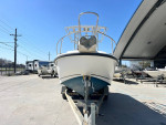 Boston Whaler Outrage 21