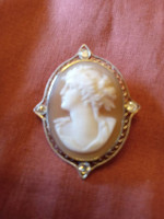 Gold Cameo 1915