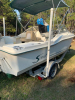 2001 SCOUT DORADO, 200 HP YAMAHA, ALUMINUM TRAILER
