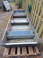 1963 AQUA SWAN MODEL R-32 12' ALUMINUM JON BOAT