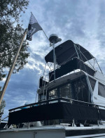 32.6 Aluminum Marinette yacht