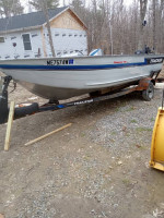 16' Tracker sweet 16 aluminum boat