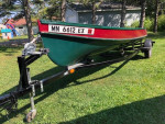 18' Larson row boat