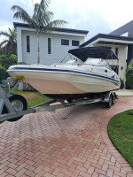 HURRICANE 237 DECK BOAT 370 HOURS 200 YAMAHA