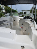 HURRICANE 237 DECK BOAT 370 HOURS 200 YAMAHA