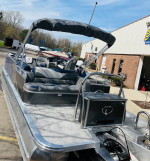 2024 Tahoe 23’ performance Tritoon