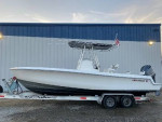 2019 Contender Outboard 24S