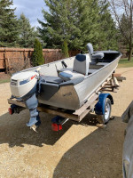 9.5 hp evinrude on a 14ft fishing boat