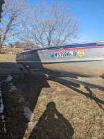 Alumacraft boat