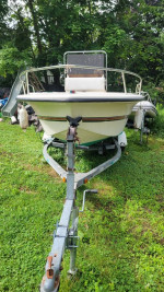 18 ft Center Console with 120 Merc