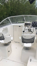 Sea Hunt Victory 215