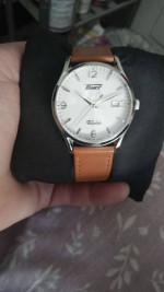 Tissot quarts watch new