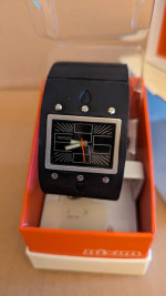 Nixon the kink watch new in box