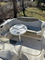 2001 Rinker Fiesta Vee 242