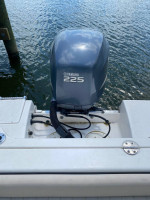2005 227 dc robalo