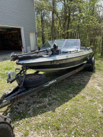 1989 Javelin 18’ Fish & Ski