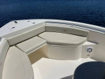 Center Console 2021 Cobia Boat
