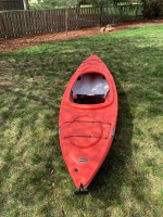 Kayak-Flatwater Pelican Trailblazer 100