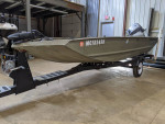 Tracker Grizzly 1448 14ft. aluminum fishing boat