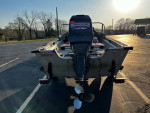 1999 Bass Tracker Pro Deep V17