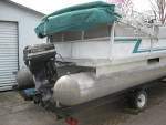 1990 21 ft CREST PONDTOON