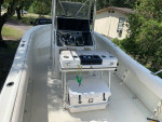2000 Hydra-Sports 2390 Vector