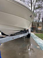 21 Sea Ray deck boat