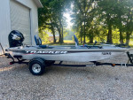 Clean Low Hour Bass Tracker Panfish 16 Stick Steer