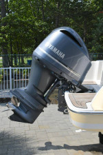 FISHING BOAT 2008 CHRIS CRAFT CATALINA 23