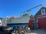 Hunter 310. Still in storage