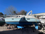 Hunter 310. Still in storage