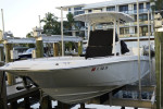 2014 Boston Whaler 270 Dauntless