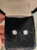 1.00ctw HPHT Lab Created Diamond Studs