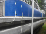 25 foot pontoon with 125 mercury