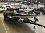 1996 Hydrasport 205E W/Johnson 225 Outboard