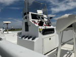2007 CHAMPION 22FT CENTER CONSOLE